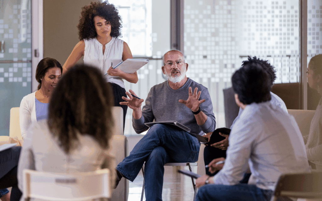 Asamblea de vecinos con debate de mejoras y reformas en Sant Pol de Mar